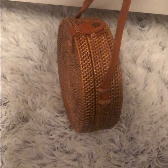 Brand new straw round purse 👜 - Picture 8 of 8